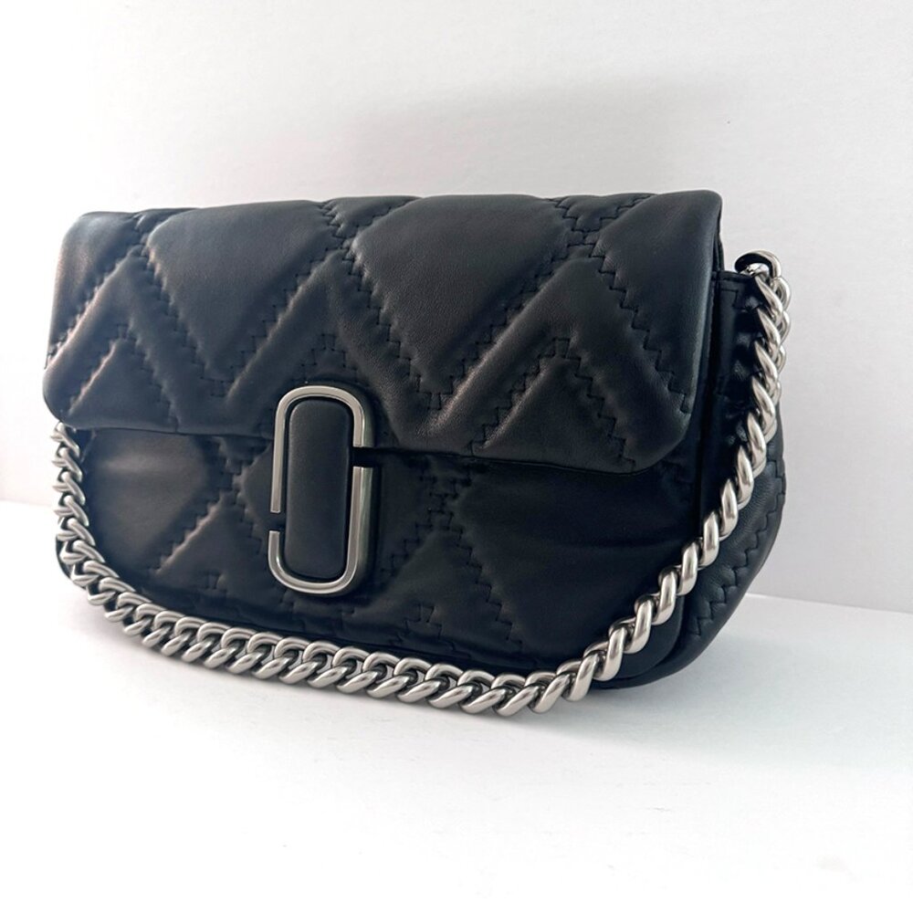 Marc Jacobs Black Quilted Crossbody Bag with Silver Chain - Picture 2 of 13
